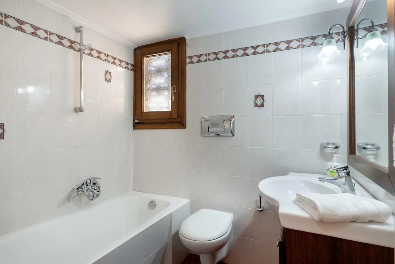 Katerina'S Cozy Mountain View Apartment Argostoli